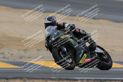 media/Jan-14-2023-SoCal Trackdays (Sat) [[497694156f]]/Turn 10 (1050am)/